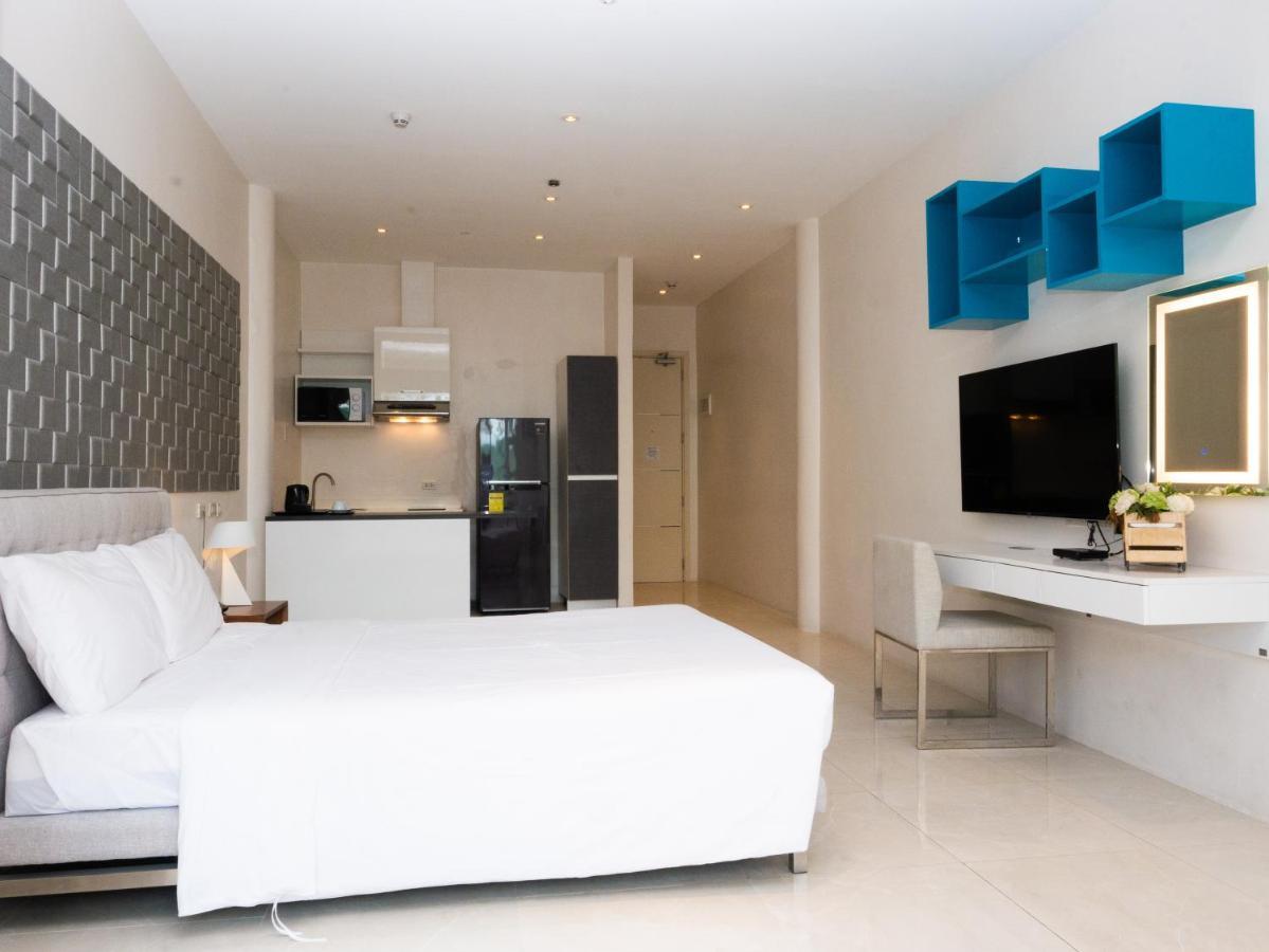 City Park Hotel Residences Taguig Exterior foto