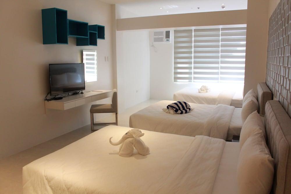 City Park Hotel Residences Taguig Exterior foto